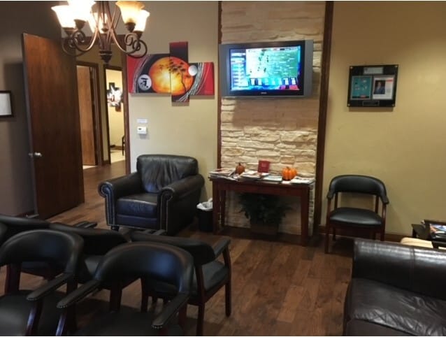 More Photos Of 1770 E Broad St, Mansfield Medical For Lease