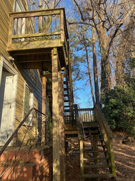More Photos Of 5560 Jonesboro Rd, Lake City Office For Sale