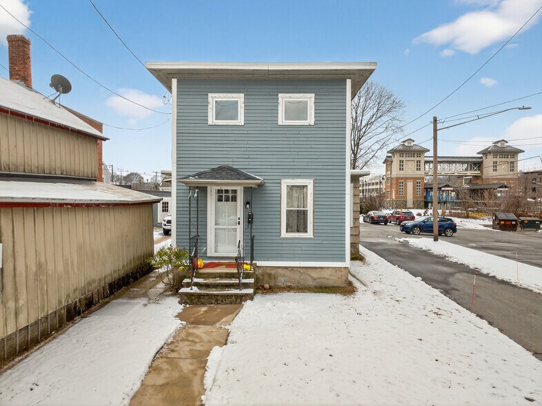 More Photos Of 5-13 W Main St, Clinton Storefront Retail Office For Sale