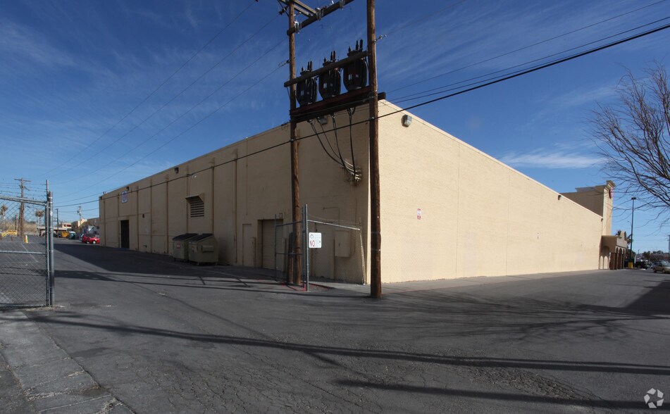 More Photos Of 5511-5595 Alameda Ave, El Paso Unknown For Lease