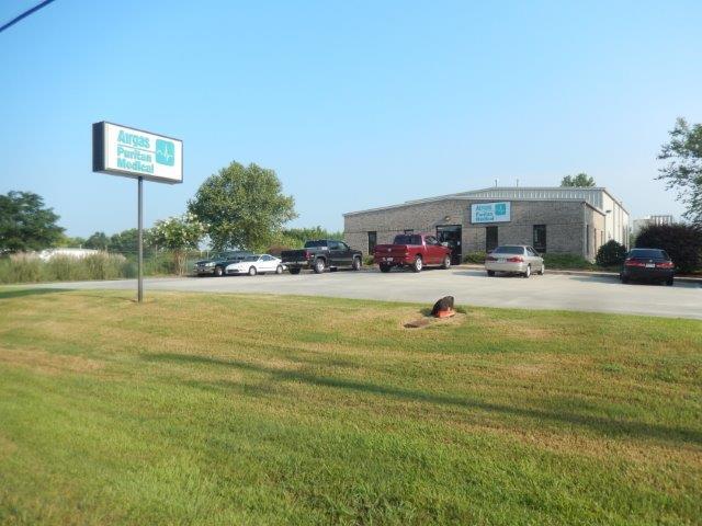 Primary Photo Of 2929 Lanier Heights Rd, Macon-Bibb Showroom For Lease