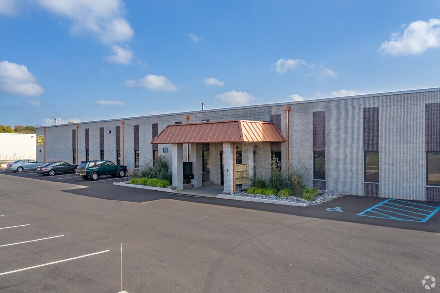 More Photos Of 171 Heller Pl, Bellmawr Warehouse For Lease