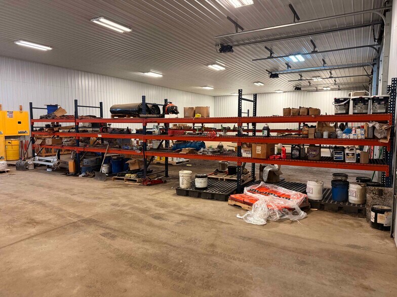 More Photos Of , Moorhead Unknown For Sale