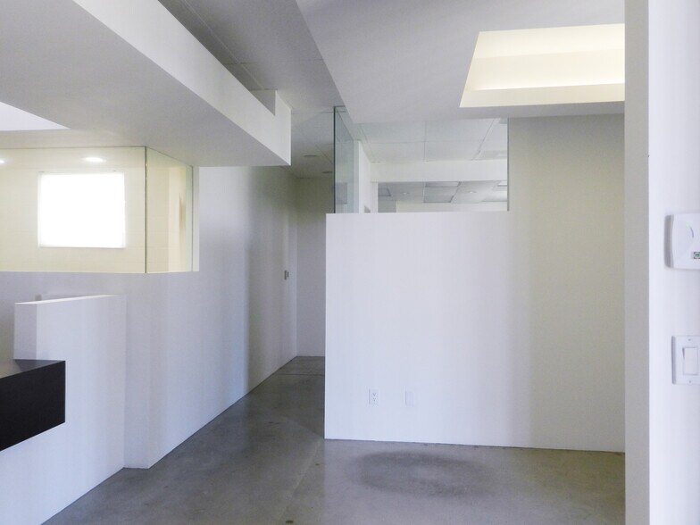 More Photos Of 1311 Broadway, Santa Monica Office For Lease