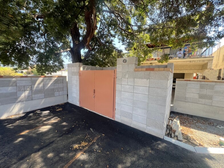 More Photos Of 1401-1413 Solano Ave, Albany Storefront For Lease