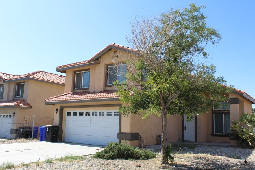 More Photos Of 15705 Tern Rd, Victorville Multifamily For Sale
