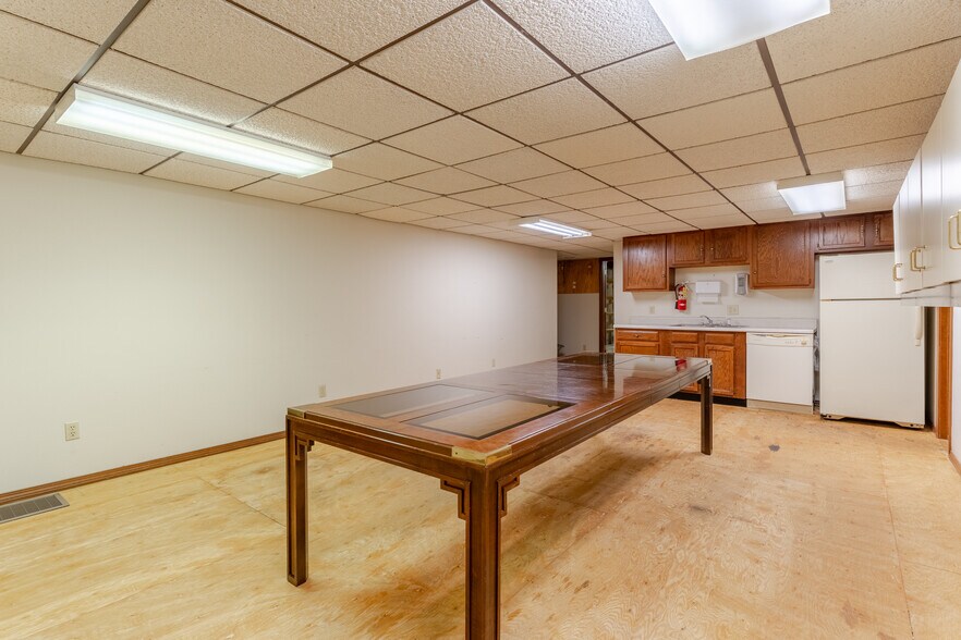 More Photos Of 2816 Veach Rd, Owensboro Medical For Sale
