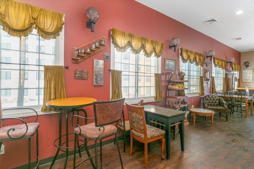More Photos Of 30 Railroad Ave, Haverhill Restaurant For Sale