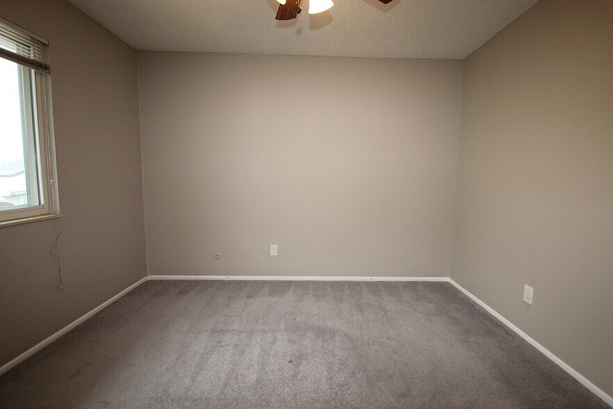 More Photos Of 1322 Arch St, Colorado Springs Apartments For Sale