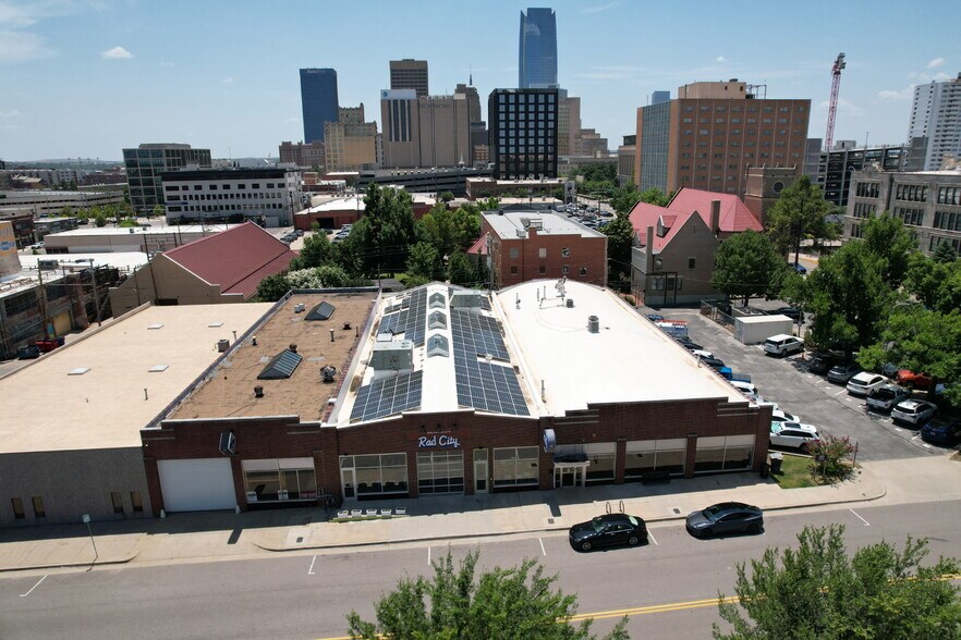 More Photos Of 118 NW 8th St, Oklahoma City Freestanding For Sale