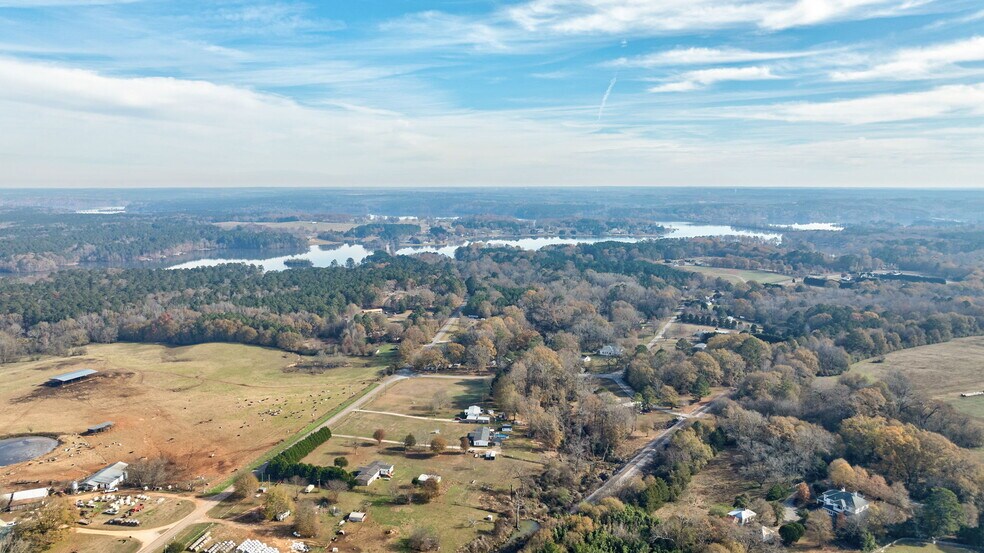 More Photos Of 1020 Blue Springs Rd, Buckhead Parking Lot For Sale