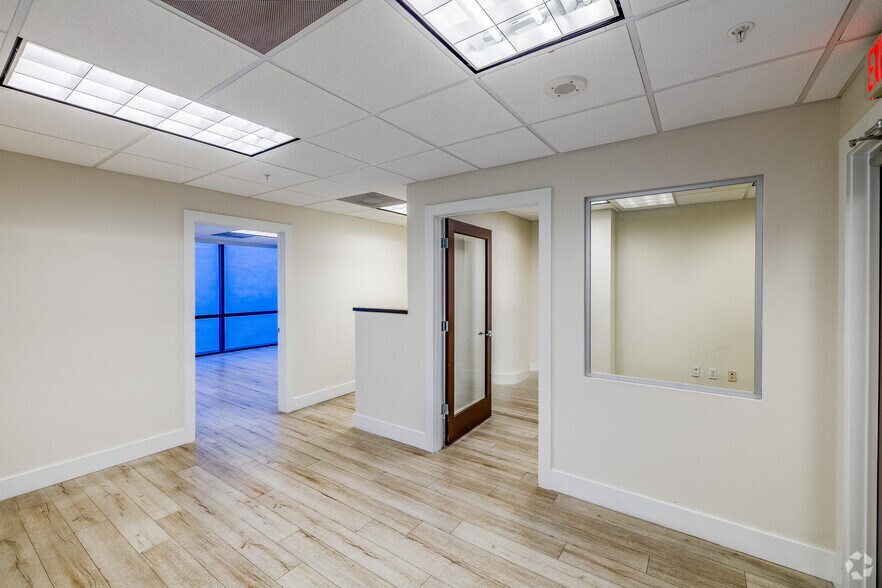 More Photos Of 780-782 NW 42nd Ave, Miami Office For Lease