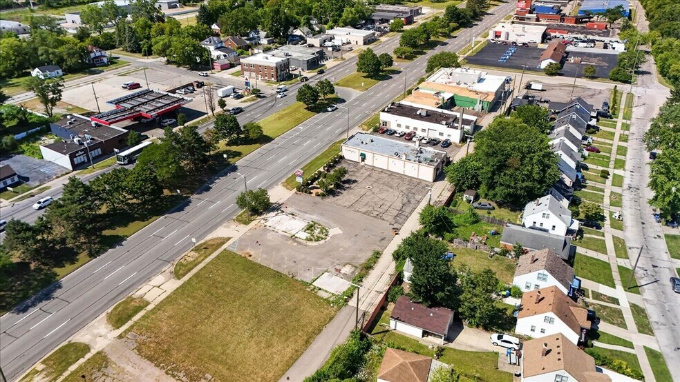 More Photos Of 26734 Michigan Ave, Inkster Freestanding For Sale