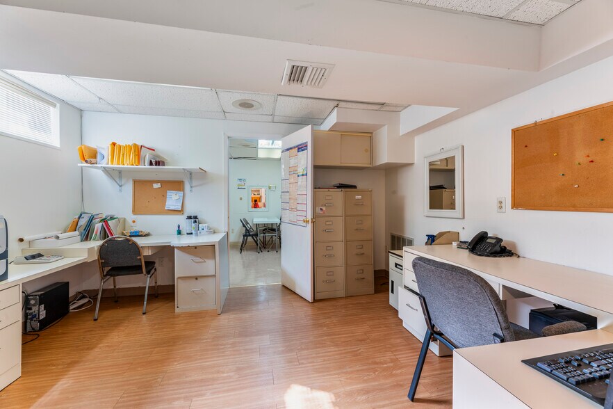 More Photos Of 123 Dunhams Corner Rd, East Brunswick Medical For Sale