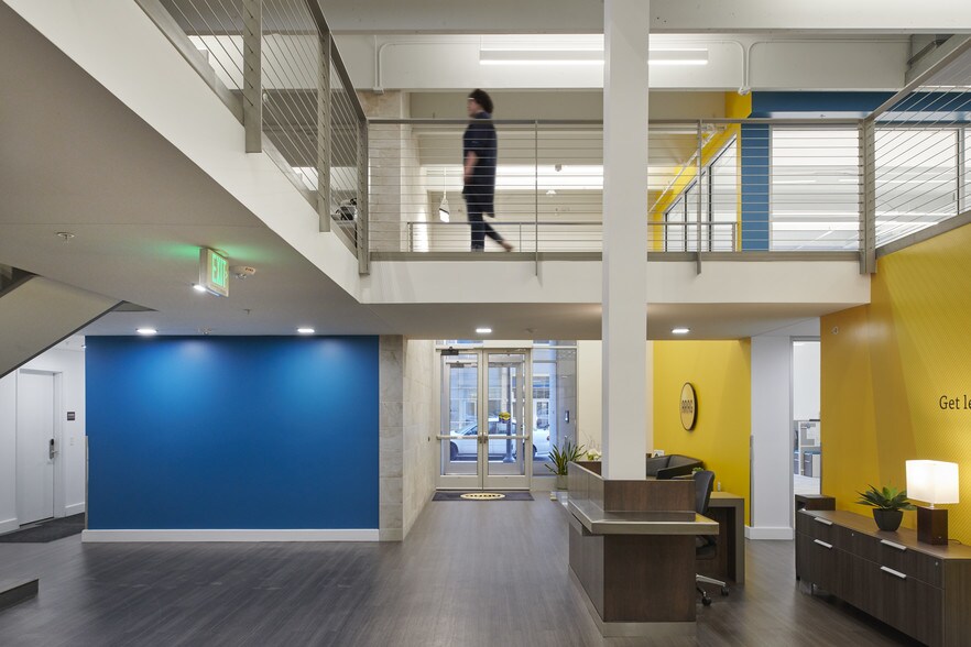 More Photos Of 500 Grand Ave, Des Moines Parking Garage For Lease