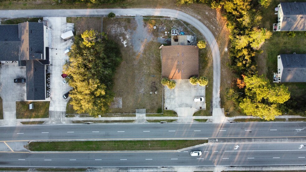 More Photos Of 1330 Howland Blvd, Deltona Freestanding For Sale