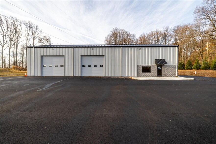 Primary Photo Of 1466 N West End Blvd, Quakertown Warehouse For Sale