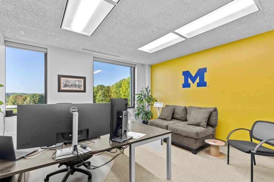 More Photos Of 1 Broadcast Way, Cadillac Medical For Sale