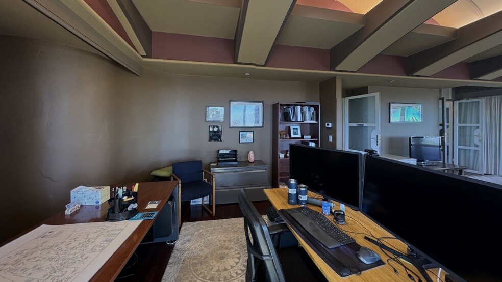 More Photos Of 538 Commons Dr, Golden Loft Creative Space For Sale