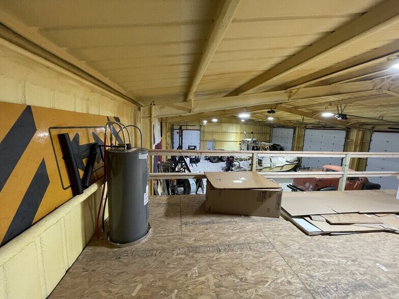 More Photos Of 1800 FM 775, Seguin Warehouse For Sale