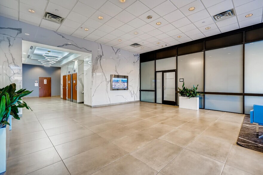 More Photos Of 4380 S Syracuse St, Denver Office For Lease
