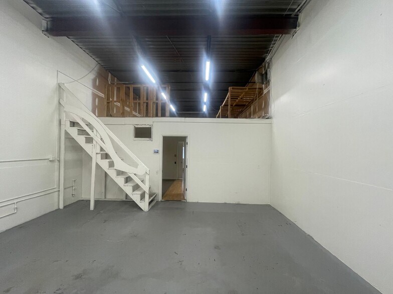 More Photos Of 2205 Northwood Dr, Salisbury Unknown For Lease