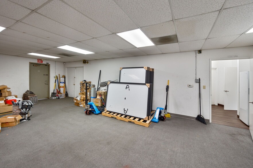More Photos Of 3298 Monier Cir, Rancho Cordova Warehouse For Sale