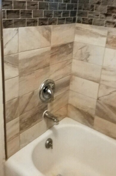 More Photos Of 224-226 N GUADALUPE St, Santa Fe Flex For Sale