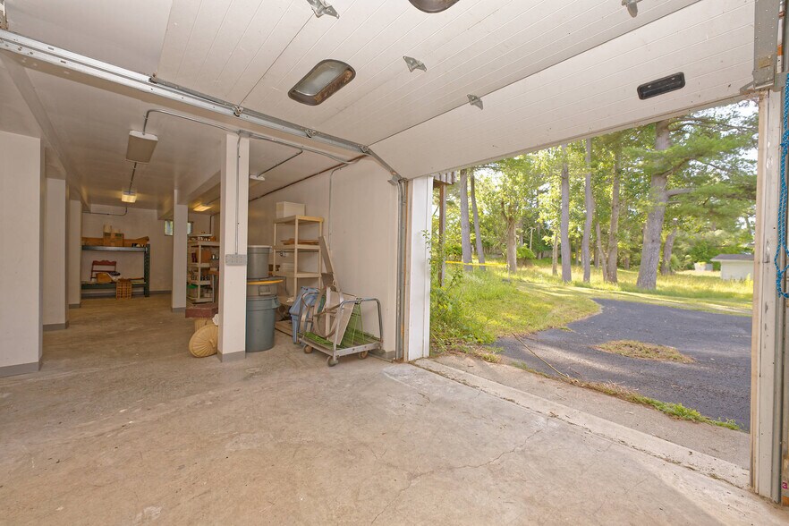 More Photos Of 111 Picard Rd, Voorheesville Restaurant For Lease