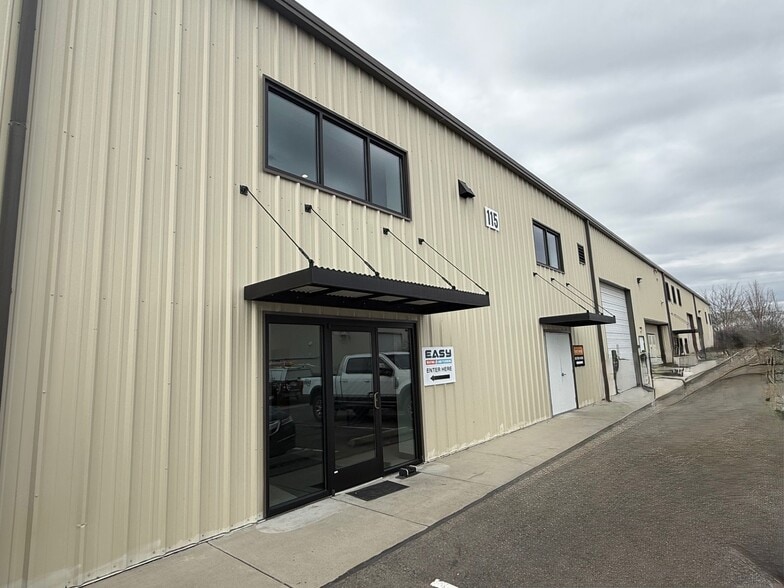 Primary Photo Of 2269 E Commercial Ct, Meridian Warehouse For Lease
