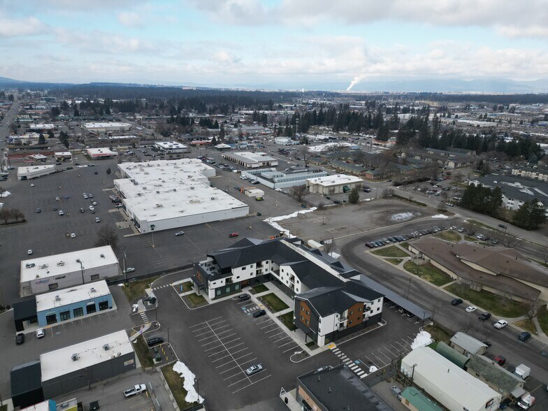 More Photos Of 295 E Appleway Ave, Coeur d'Alene Apartments For Lease