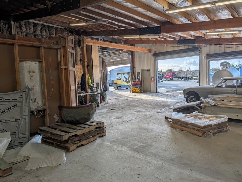 More Photos Of 5503 47th Ave NE, Marysville Industrial For Sale