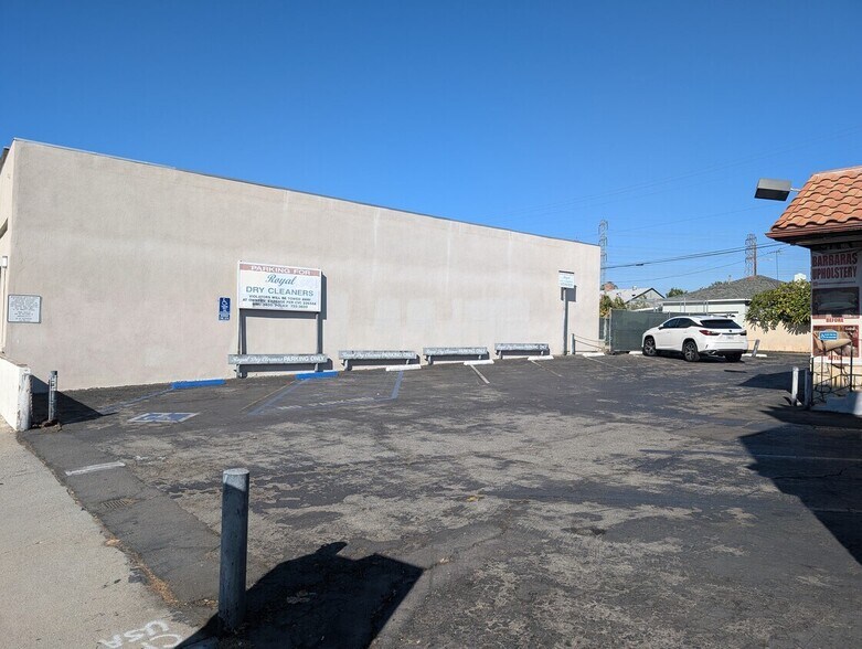 More Photos Of 2600 W Beverly Blvd, Montebello Freestanding For Lease