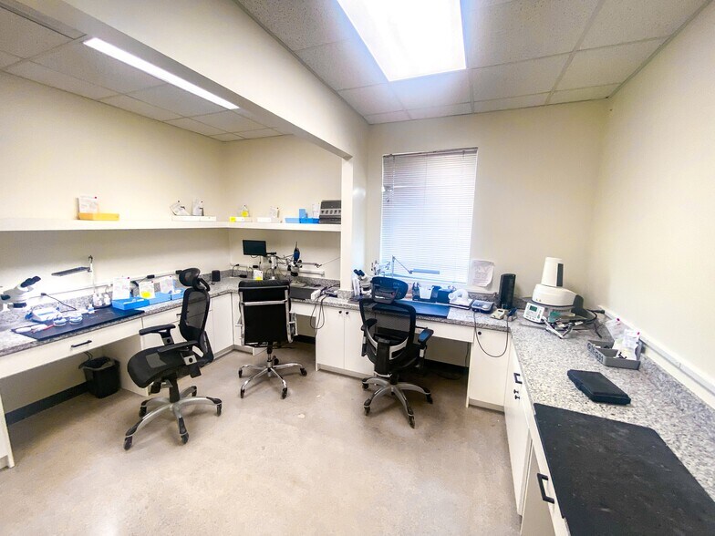 More Photos Of 4827 E Southern Ave, Mesa Medical For Sale