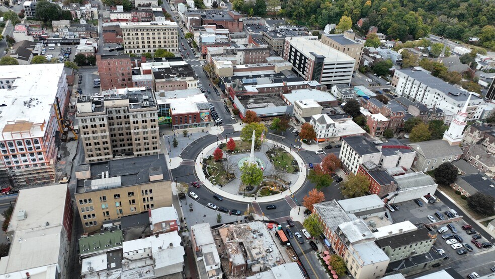 More Photos Of 58 Centre Sq, Easton Apartments For Sale