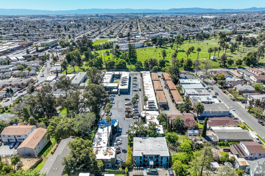 More Photos Of 6638-6646 MacArthur Blvd, Oakland Apartments For Sale