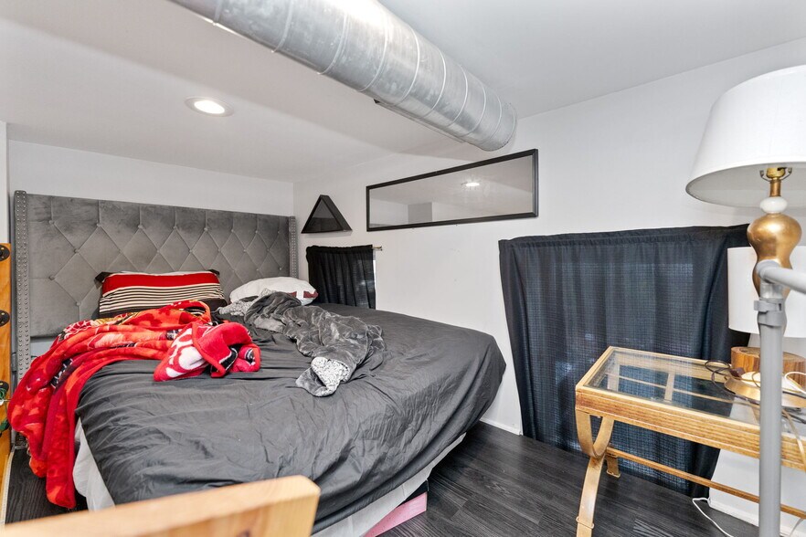 More Photos Of 1305 N 15th St, Philadelphia Apartments For Sale