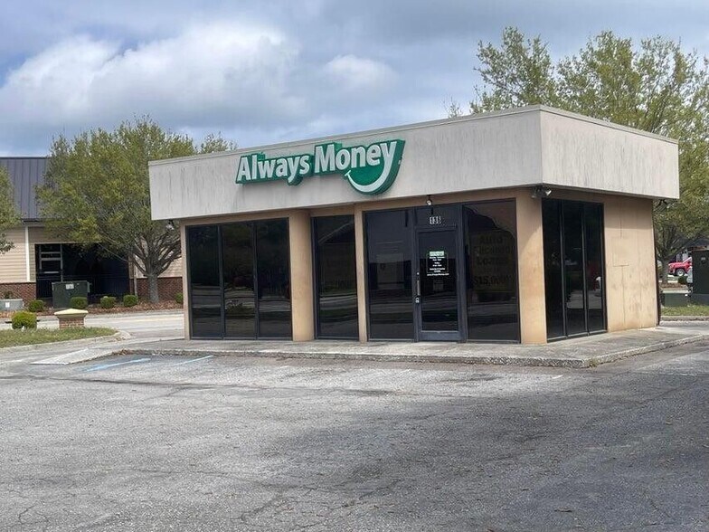 More Photos Of 136 St James Ave, Goose Creek Freestanding For Sale