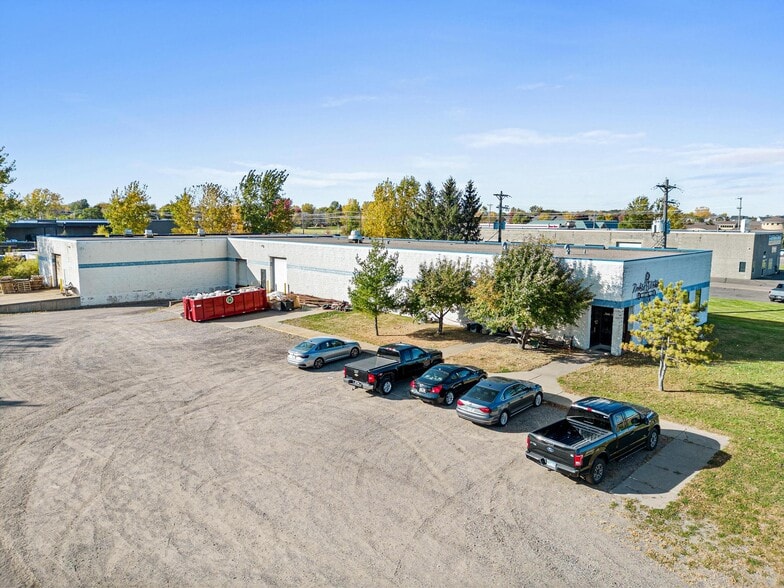 More Photos Of 7075 N 21st Ave, Hugo Light Manufacturing For Sale