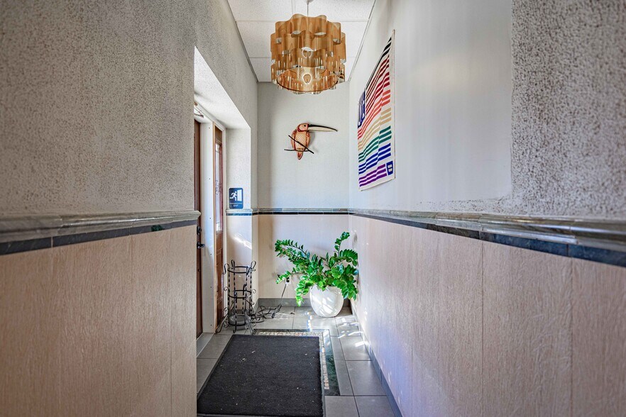 More Photos Of 754 Cherokee st, Fountain Hill Restaurant For Sale