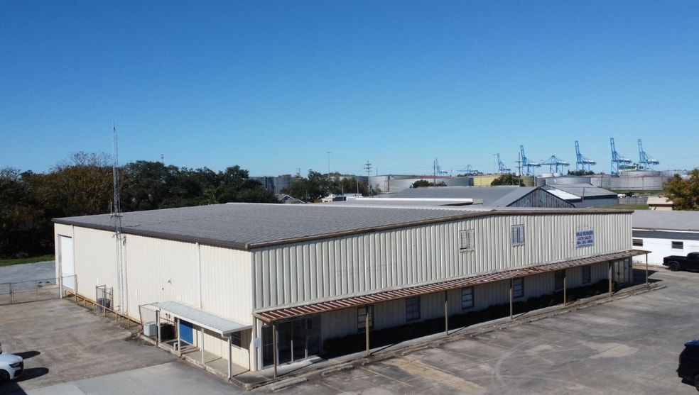 More Photos Of , Marrero General Retail For Sale