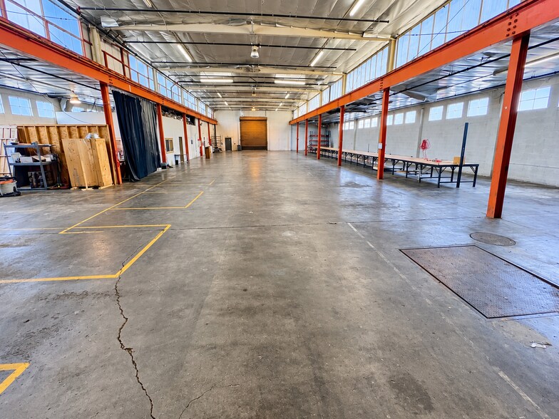More Photos Of 7805 Paramount Blvd, Pico Rivera Distribution For Lease
