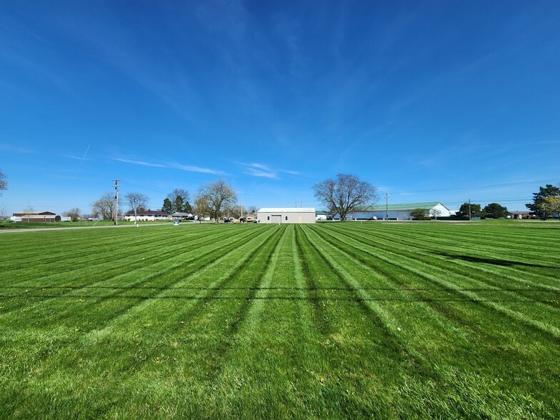 More Photos Of 1419 Wayne St, Celina Warehouse For Sale