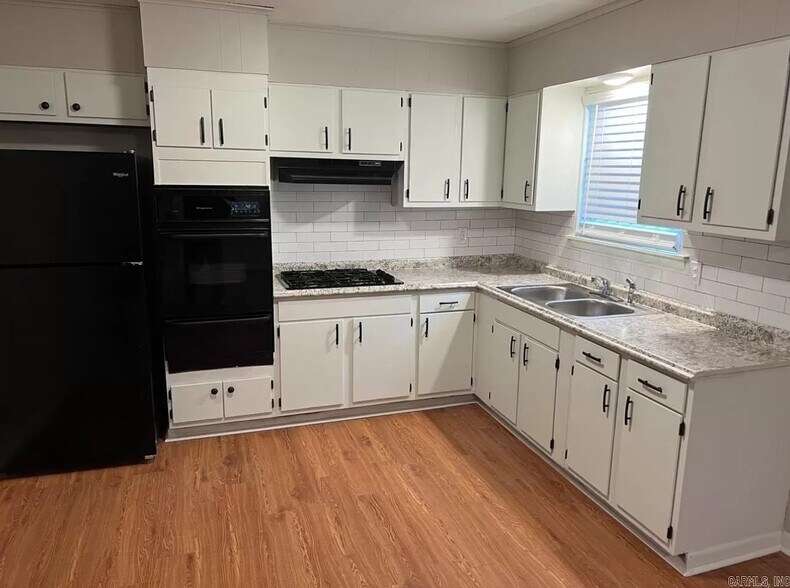More Photos Of , North Little Rock Multifamily For Sale