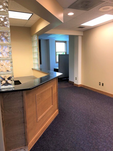 More Photos Of 231 Walton St, Syracuse Office Residential For Sale