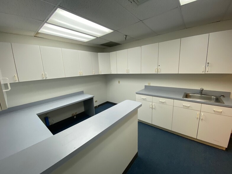 More Photos Of 321 N Kuakini St, Honolulu Medical For Sale