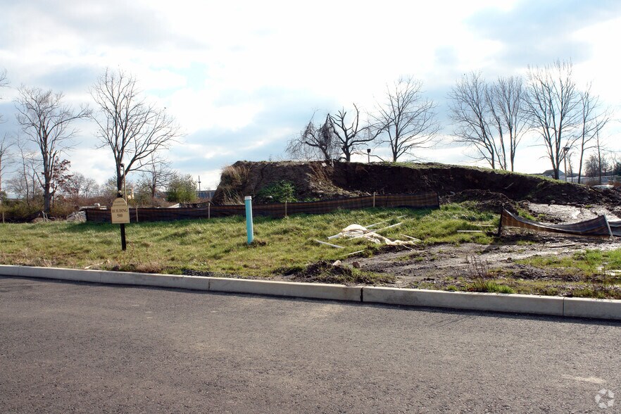 More Photos Of 1700 Kendarbren Dr, Jamison Unknown For Lease