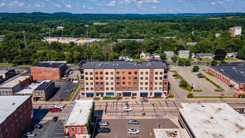 More Photos Of 503 Broadway St S, Menomonie Apartments For Lease