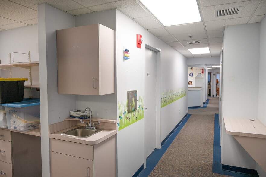 More Photos Of 110 Long Pond Rd, Plymouth Medical For Sale