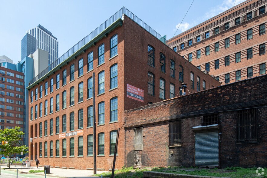 More Photos Of 333 Washington St, Jersey City Office For Sale